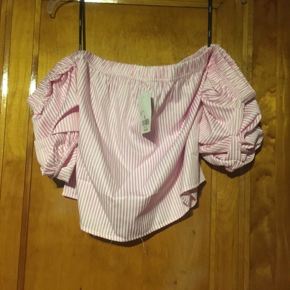 F21 off shoulder. - Picture 4 of 4